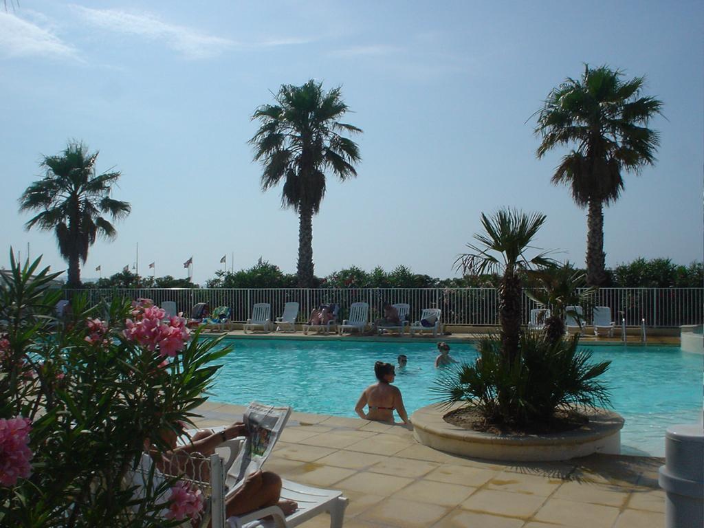 Boutique Apartment Hirondelle Port Fréjus Exteriör bild