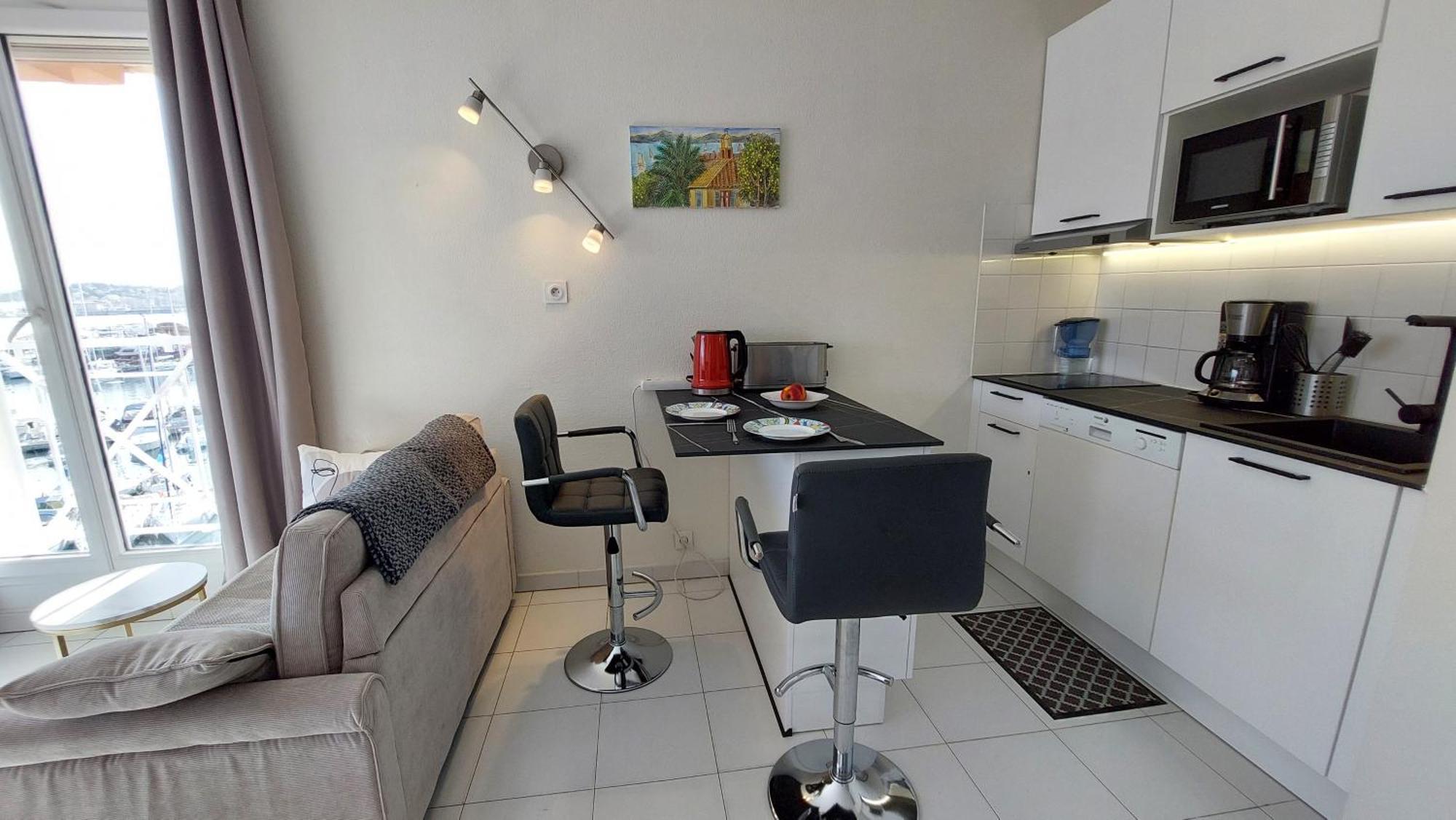 Boutique Apartment Hirondelle Port Fréjus Exteriör bild
